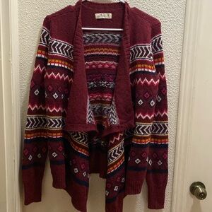 Hollister cardigan size M